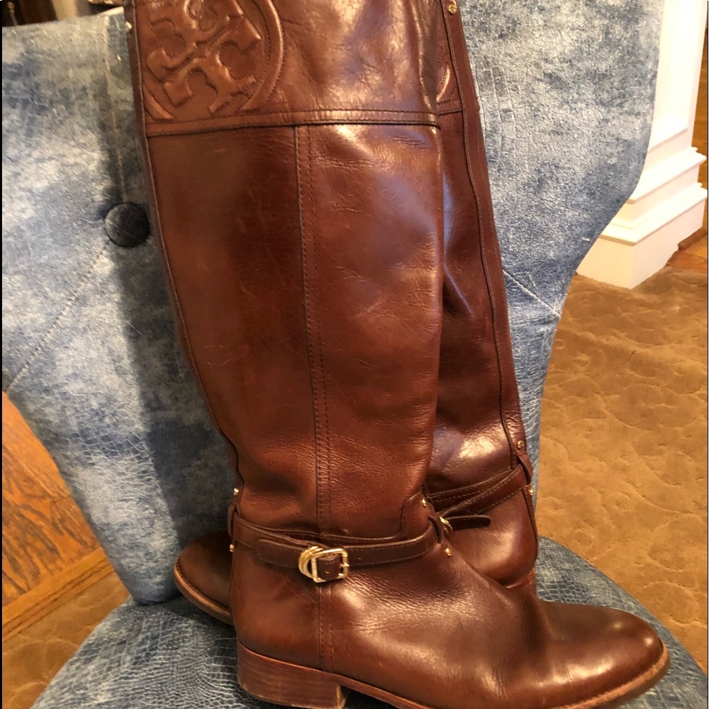 AUTHENTIC TORY BURCH RIDING BOOTS. Used SIZE 9